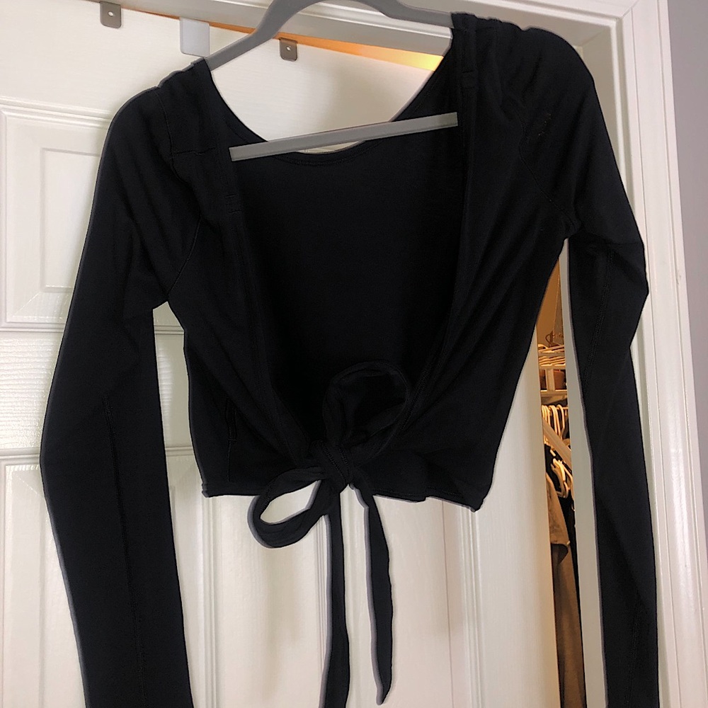 lululemon tie back top